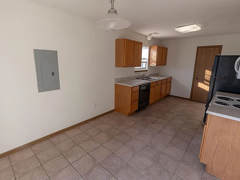 1602 Typhoon Dr — Photo 11