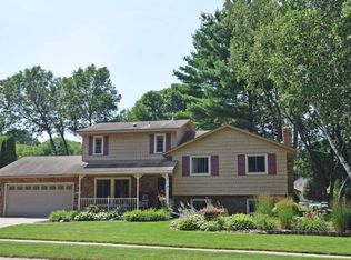 13101 Everest Ave, Apple Valley, MN 55124
