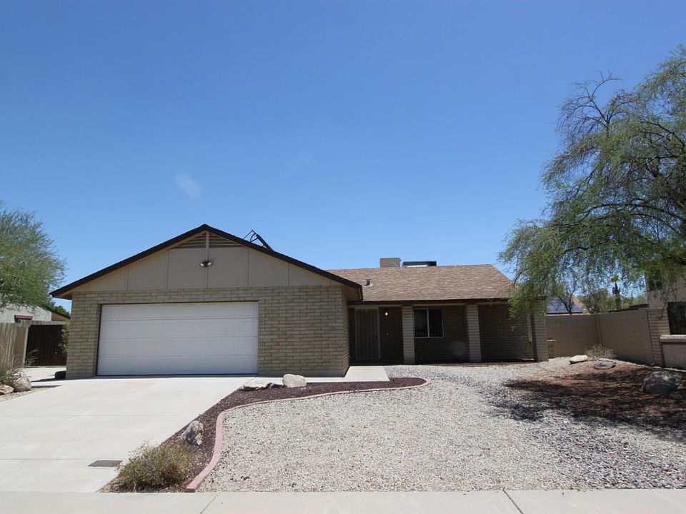 1st image of 18833 N 47th Dr