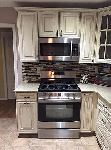 1st image of 267 Country Club Ln #267
