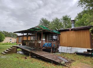 37 David St, Port Lavaca, TX 77979