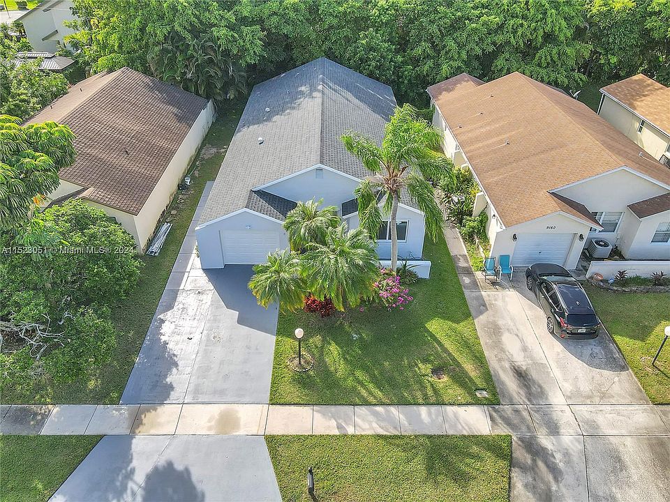 9156 Pine Springs Dr, Boca Raton, FL 33428 | Zillow