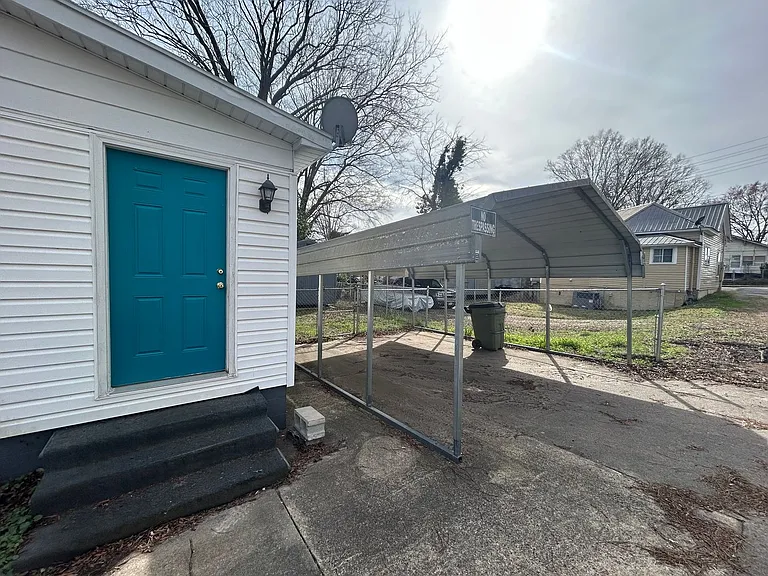 306 Walnut St — Photo 26