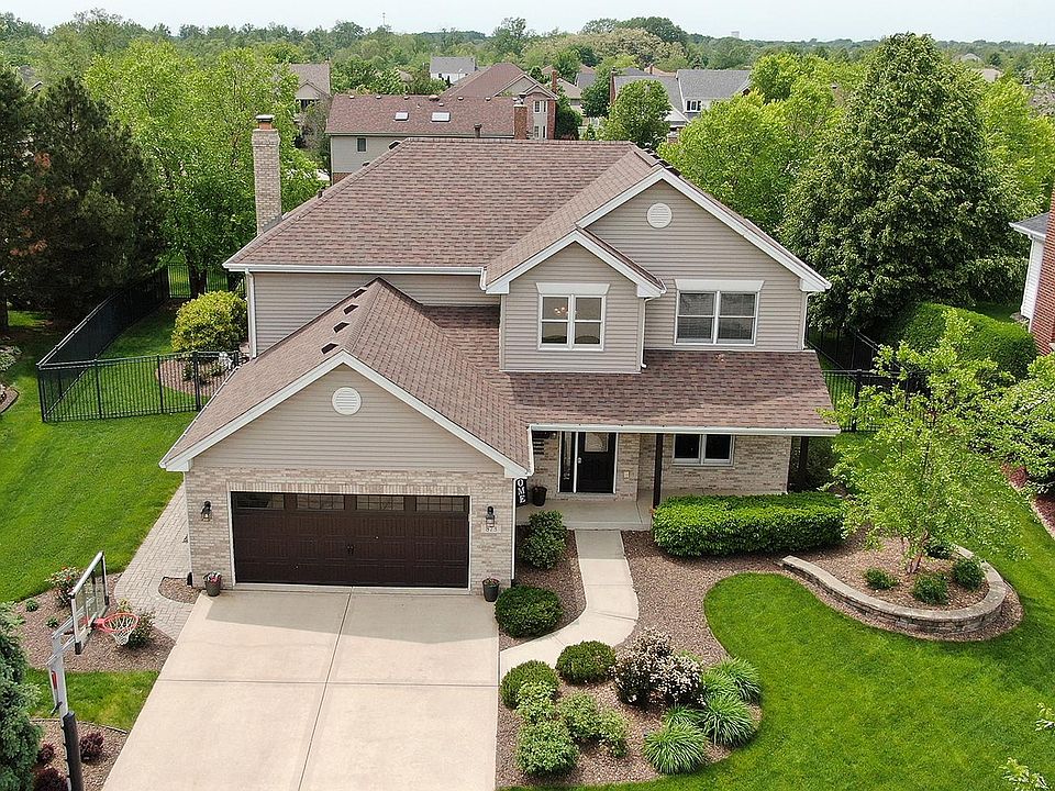 1st image of 873 Bristol Ln