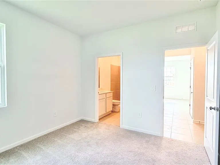 5177 Green Belt Dr #B — Photo 10