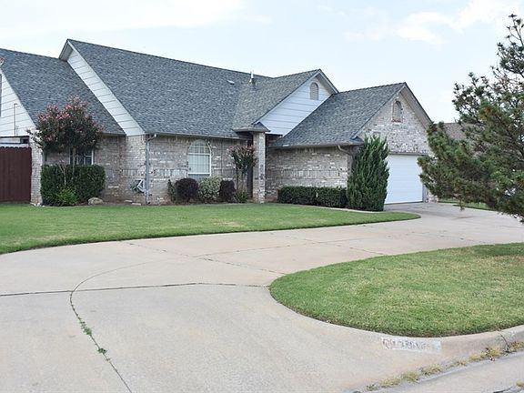 3rd image of 17617 Nickel Ln