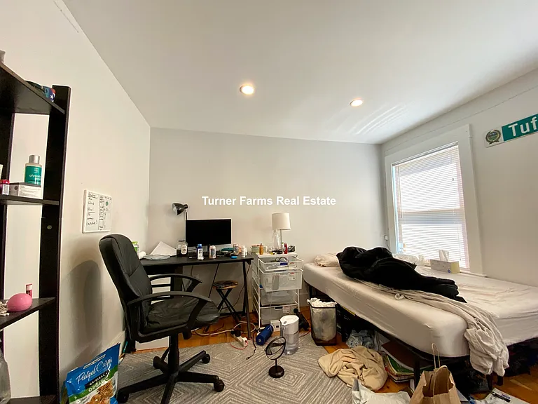14 Renfrew St — Photo 9