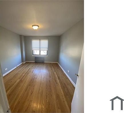 5th image of 7704 S Jeffery Blvd #3N