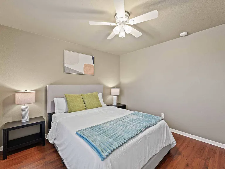 9424 Morgan Creek Dr — Photo 15