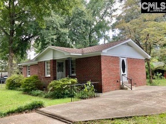 3rd image of 2724 Riverland Dr