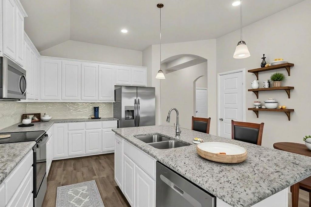 10337 Lenten Rose St, Crowley, TX - More