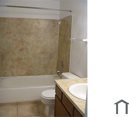 3rd image of 905 18th St NE APT B