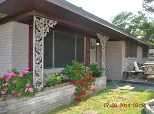 7523 Raton St, Houston, TX 77055