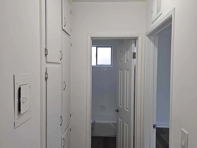 Corteen Pl — Photo 29