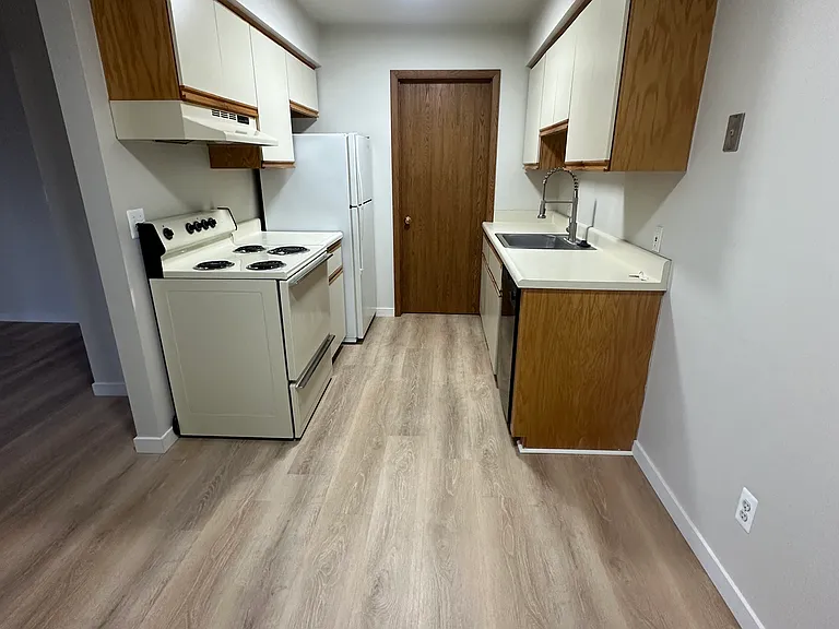 33621 Utica Rd #16 — Photo 5