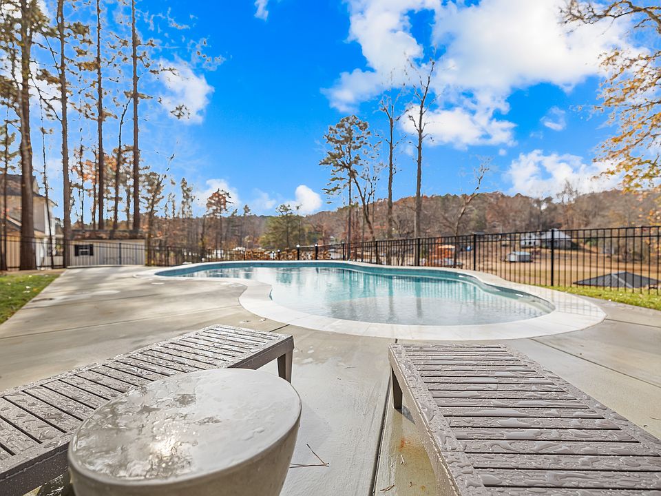 1st image of 3623 Lake Bluff Dr