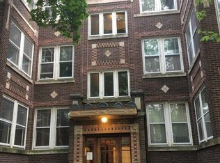 1427 W Rosemont Ave #3E, Chicago, IL 60660