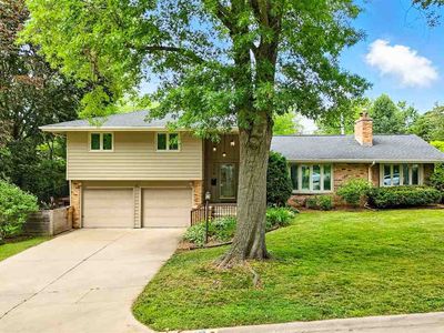 328 Highland Dr, Iowa City, IA, 52246