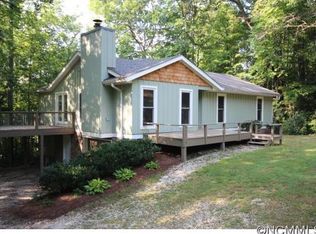 39 Oak Hill Rd, Pisgah Forest, NC 28768
