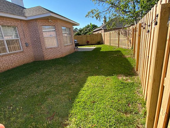 5th image of 1188 Longwood Dr