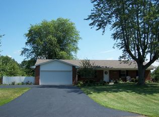 6466 Cedar Brook Dr, New Albany, OH 43054