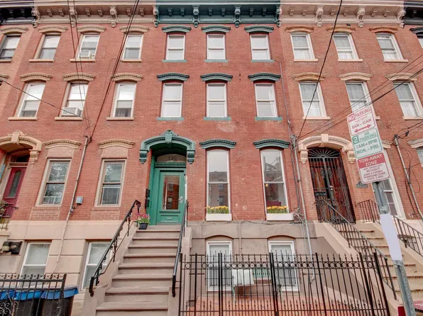 520 Manila Avenue image 1 of 21