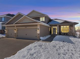 1638 Friesian St, Shakopee, MN 55379