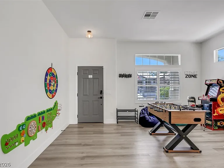 10082 Prairie Dove Ave — Photo 6