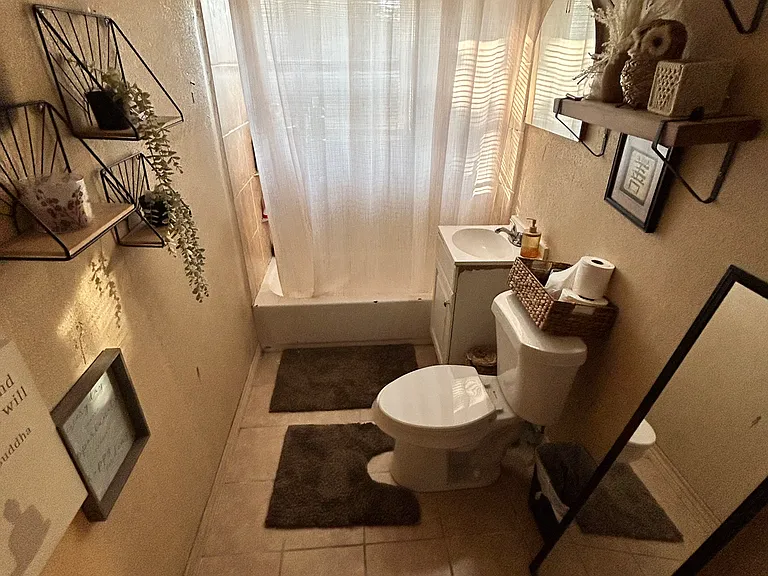 4115 Lakehurst Ct #4117 — Photo 5