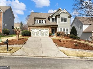 7839 Keepsake Ln, Flowery Branch, GA 30542