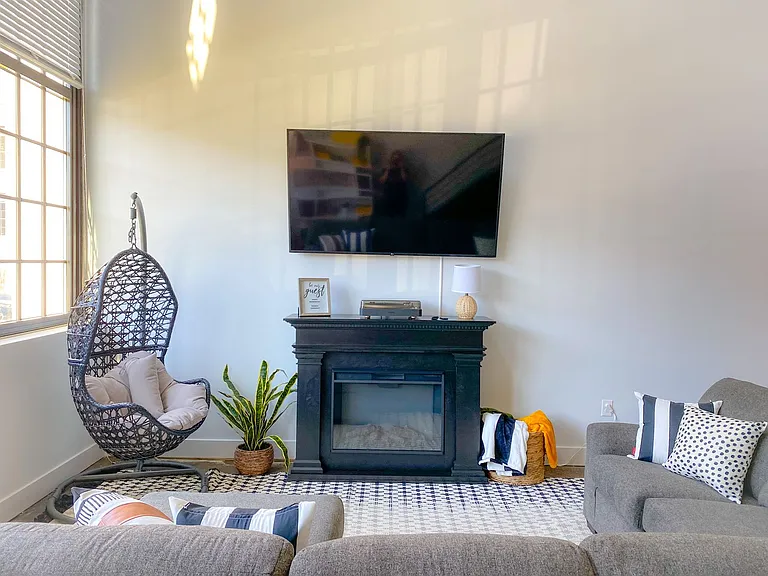 1409 Grandin Rd #5107 — Photo 5