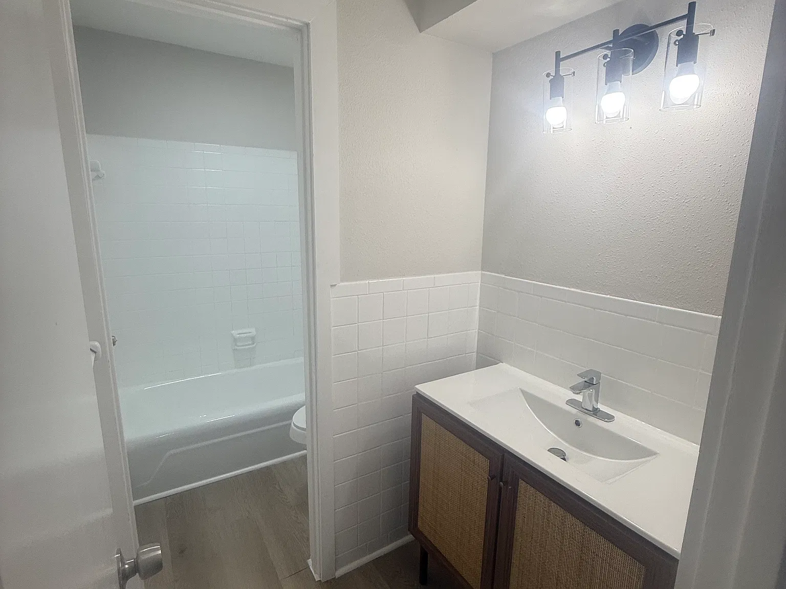 2 bed, 788 sqft, $850 — Photo 2