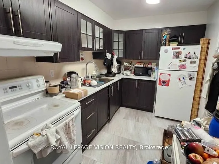 20 Edgecliff Golfway #1202 — Photo 14