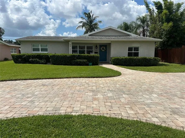 600 43rd Ave NE, Saint Petersburg, FL 33703