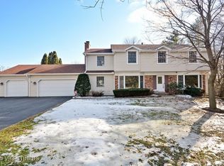 40W803 Old Lafox Rd, St Charles, IL 60175