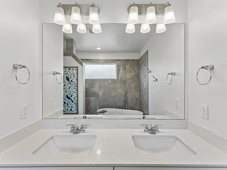 3041 Commonwealth Dr — Photo 29