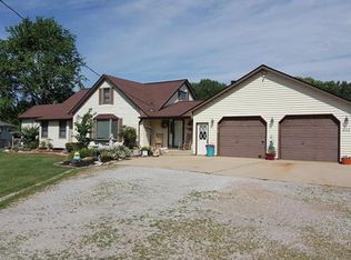 303 S Old Us Route 66, Hamel, IL 62046