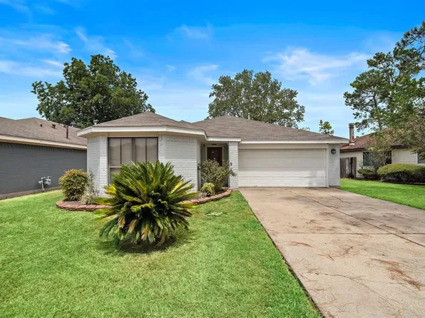 11802 Lamprey St, Houston, TX 77099