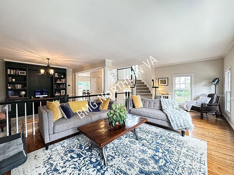 6600 Dunwich Way — Photo 4