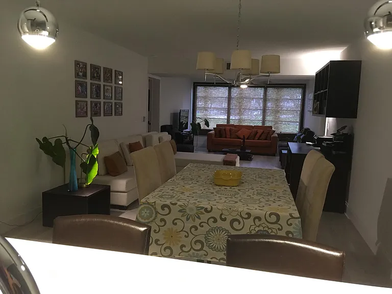 6049 Balboa Cir #105 — Photo 4