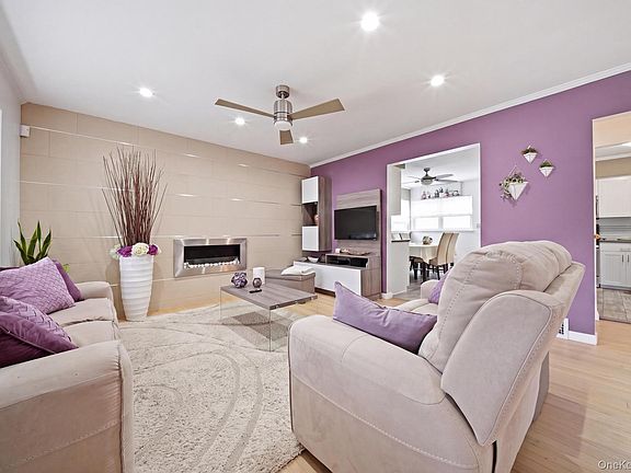 3rd image of 66 Caroline Avenue