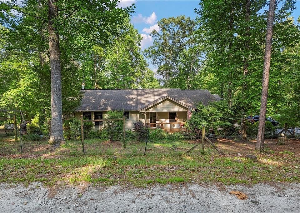 172 Whitewater Point Rd, Tamassee, SC 29686 MLS 20275402 Zillow