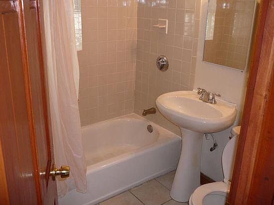 2nd image of 3336 W Polk St APT 2