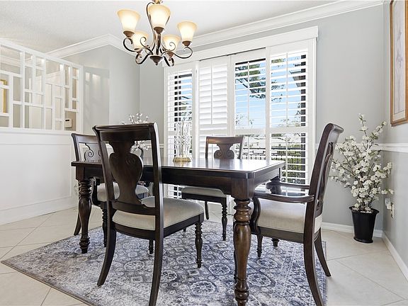 4th image of 106 Prestwick Cir