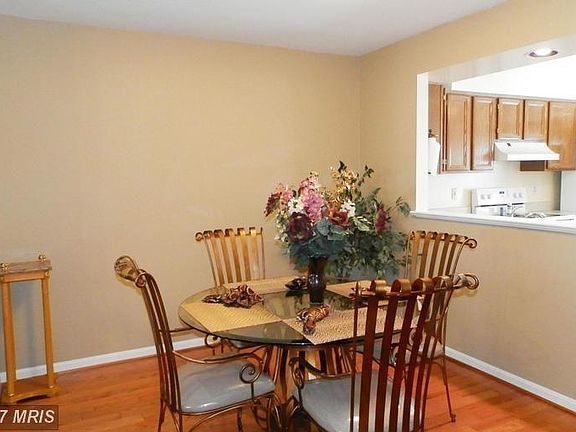4th image of 12407 Abbey Knoll Ct
