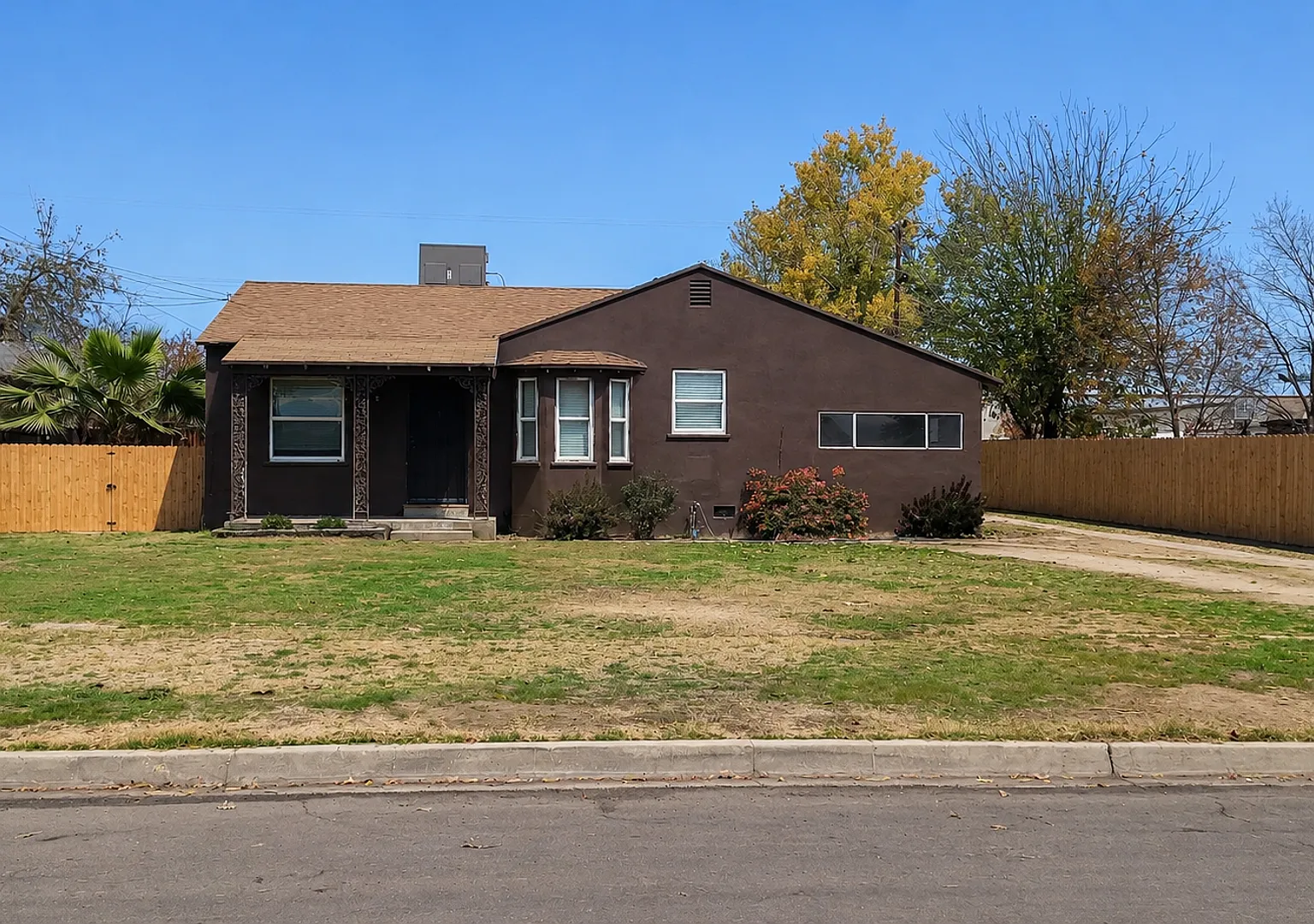 Rosedale — Photo 1