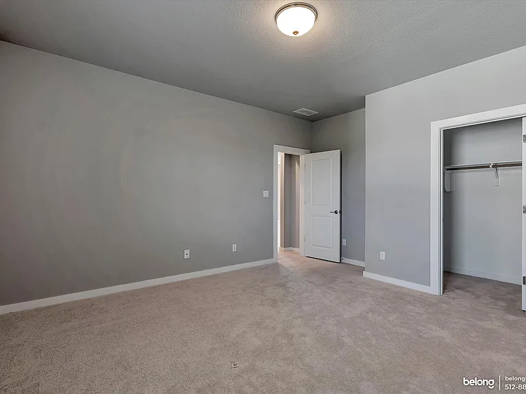 318 Prairie Clover Dr — Photo 42