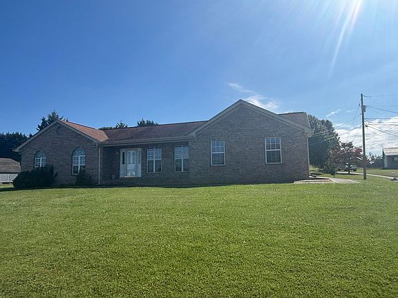 3rd image of 6975 Brookdell Dr