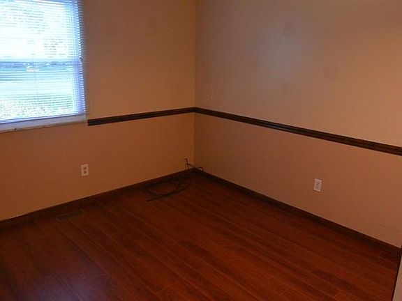 5th image of 1193 Roseberry Ln