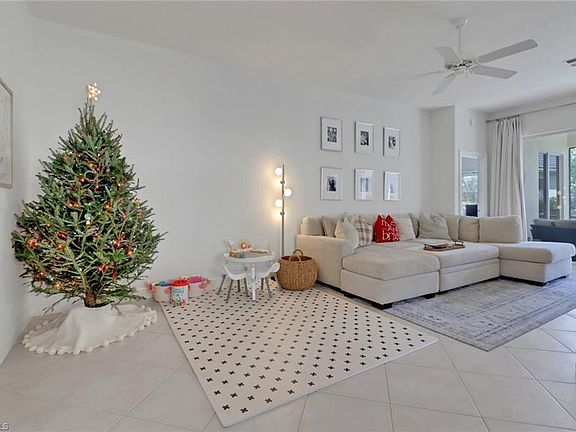 5th image of 825 Vistana CIR #23